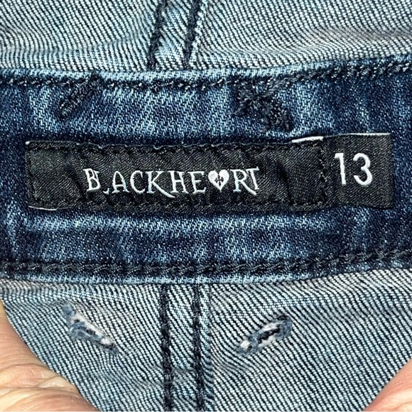 Blackheart Dark Blue Denim Bib Overall Shorts Rips Star Accent Size 13 Stretchy - Picture 9 of 16